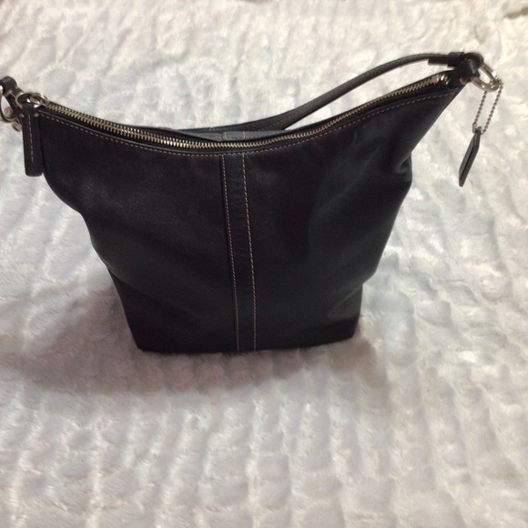 Coach Black Shoulder Bag - Picture 3 of 11